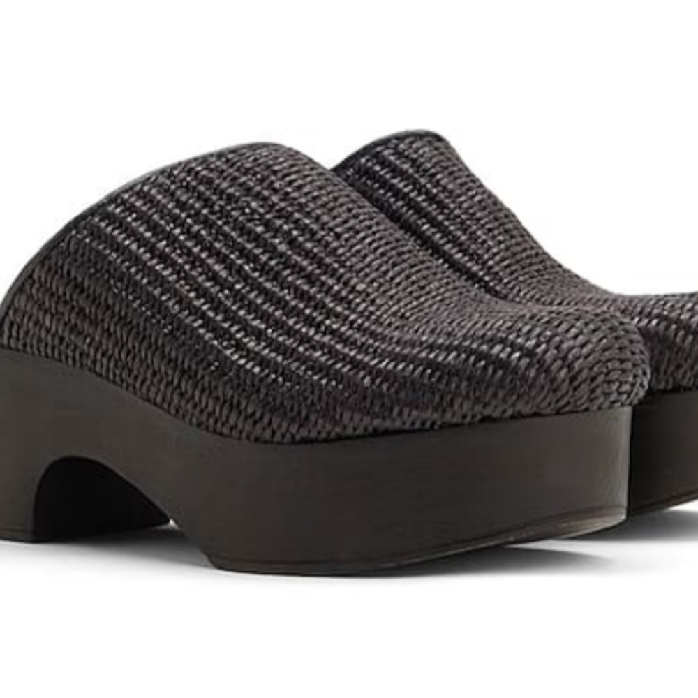 Black woven mules